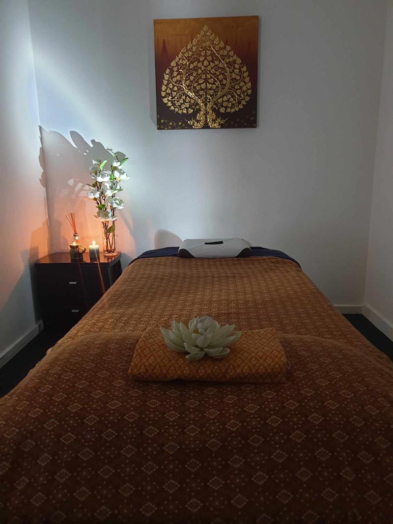Make an appointment with Gold Leaf Thai Massage today